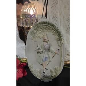 Occupied Japan 7" Vintage Chase Hand Painted Wall Plaque Colonial Gentleman